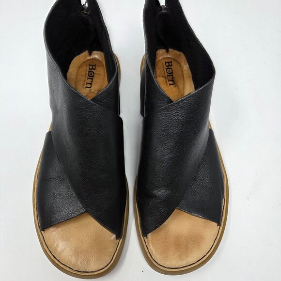 BORN IWA Black Sandals Womens 9 Zip Open Toe Flat Casual Boho Gladiator Comfort - Picture 4 of 8